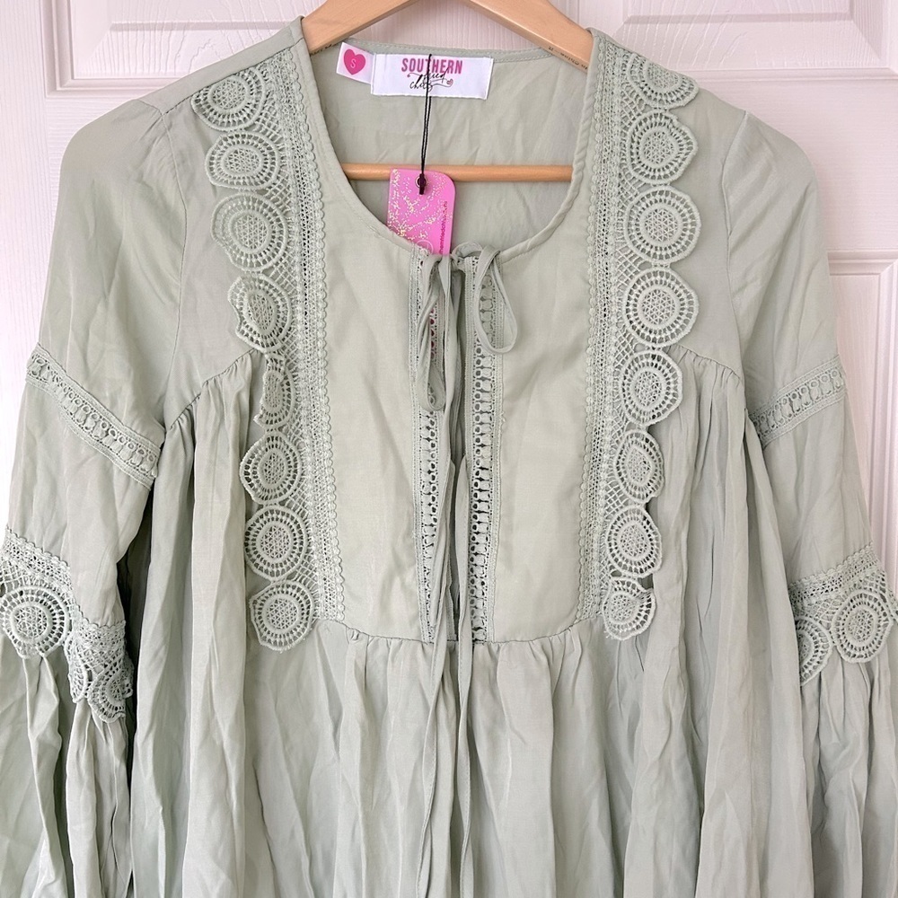 SOUTHERN Fried Chics Boho Top - Picture 2 of 7